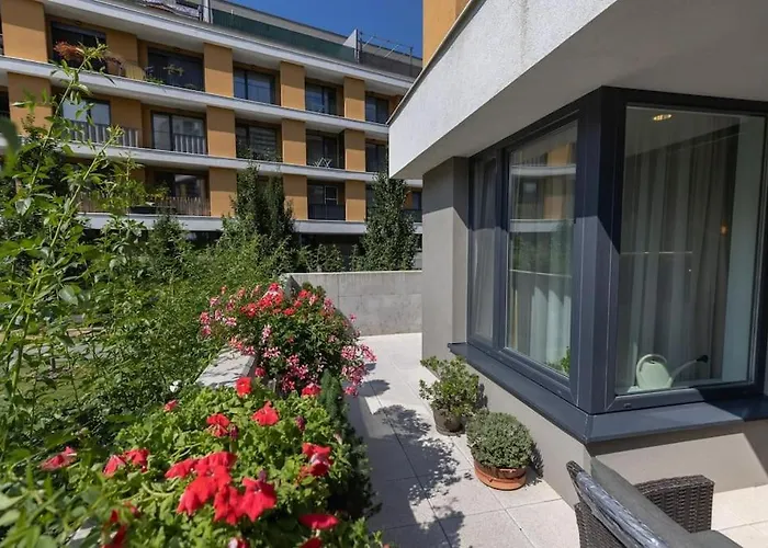 Comfy And Stylish With Terrace Near Center Lejlighed Bratislava